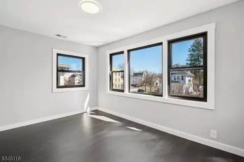 142 Maple Ave, Montclair, NJ 07042 photo 9