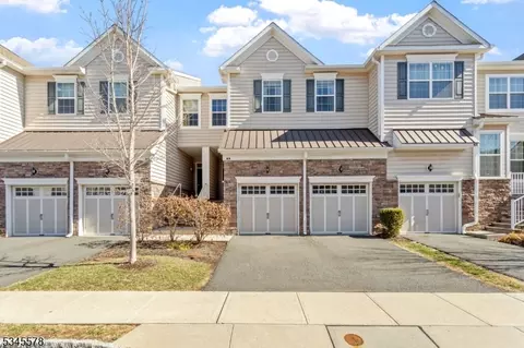 96 Autumn Ln, Skillman, NJ 08558