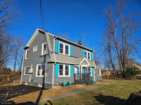 220 N Church Rd, Franklin, NJ 07416