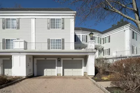 110 Riveredge Dr #110, Chatham Twp, NJ 07928