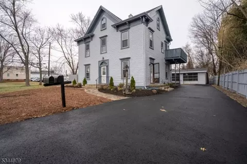 298-300 N Bridge St, Bridgewater, NJ 08807