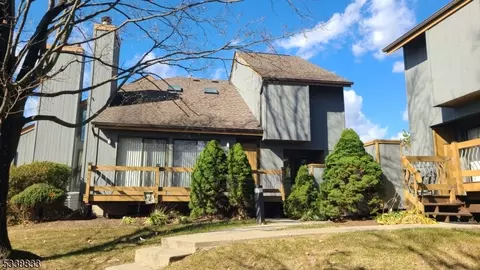102 Elmwood Ct, Basking Ridge, NJ 07920