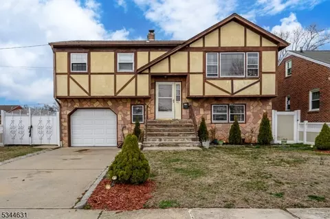 40 Mary St, Carteret, NJ 07008