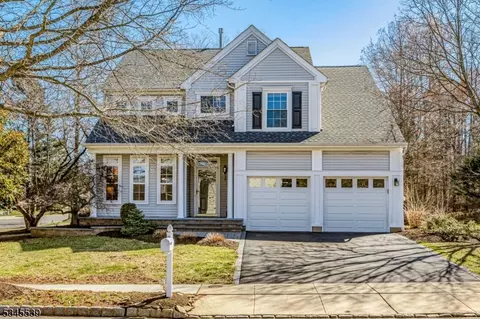 3 Lehigh Ct, Princeton, NJ 08540