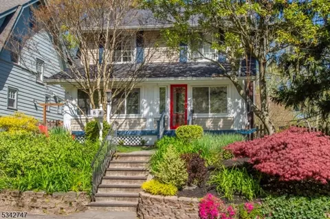 88 Laurel Ave, Bloomfield, NJ 07003