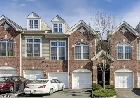 109 Donato Cir #109, Scotch Plains, NJ 07076