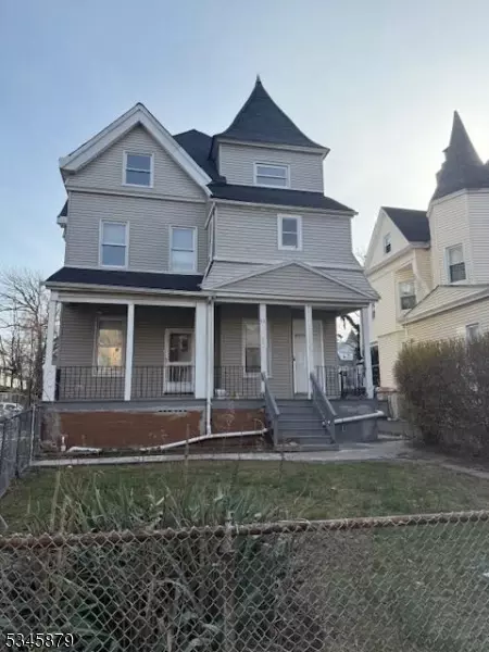 53 Lenox Ave, East Orange, NJ 07018