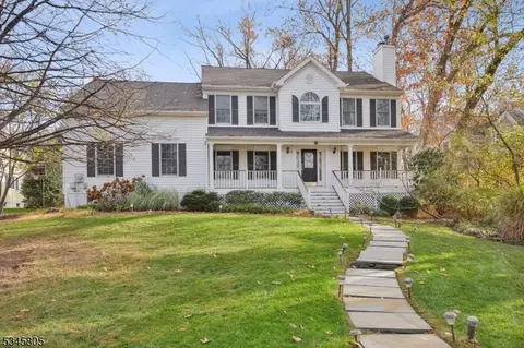 39 School Ave, Chatham Twp, NJ 07928