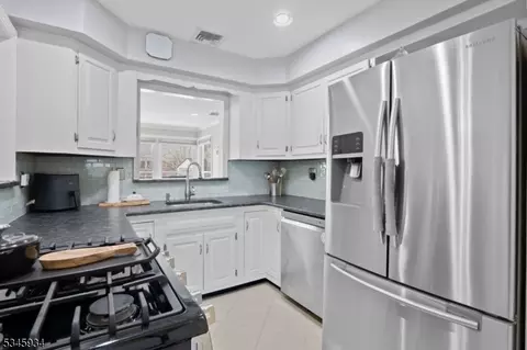 492 Meisel Ave, Springfield, NJ 07081 photo 16