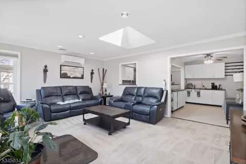 492 Meisel Ave, Springfield, NJ 07081 photo 9
