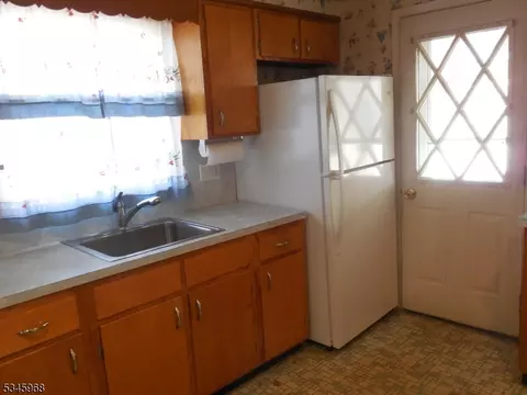 10 6th Ave, Haskell, NJ 07420 photo 6