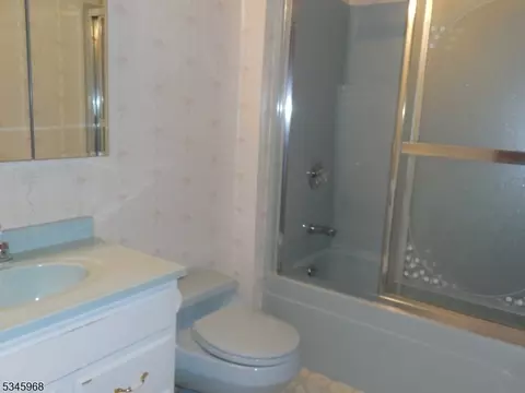 10 6th Ave, Haskell, NJ 07420 photo 24