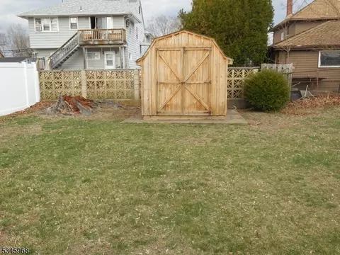 10 6th Ave, Haskell, NJ 07420 photo 4