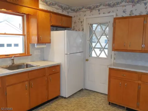 10 6th Ave, Haskell, NJ 07420 photo 23