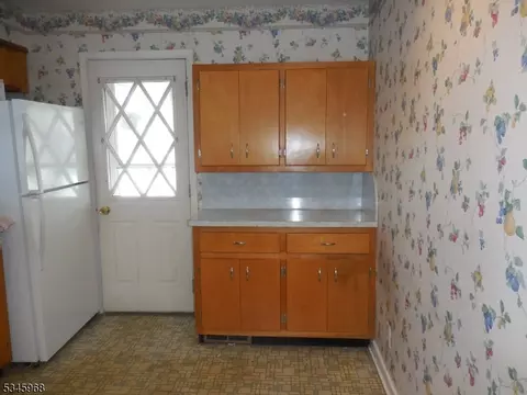 10 6th Ave, Haskell, NJ 07420 photo 7