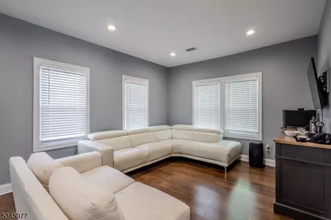 188 Wiley Ave, Plainfield, NJ 07062 photo 4