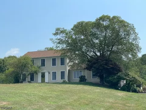 146 Sally Harden Rd, Wantage, NJ 07461