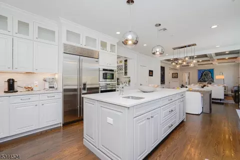 10 Little Wolf Rd, Summit, NJ 07901 photo 15