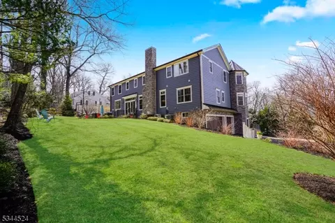 10 Little Wolf Rd, Summit, NJ 07901 photo 3