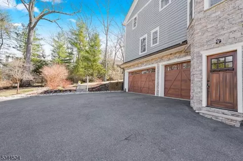 10 Little Wolf Rd, Summit, NJ 07901 photo 46