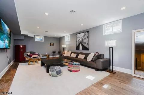 10 Little Wolf Rd, Summit, NJ 07901 photo 43