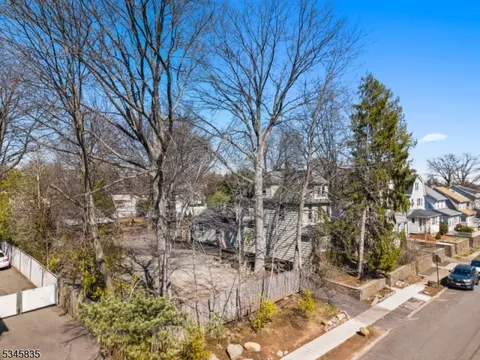 181 Hoover Ave, Bloomfield, NJ 07003