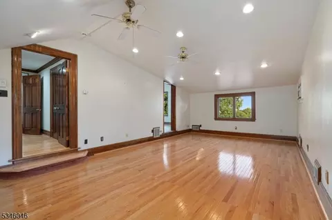 169 Upper Mountain Ave, Montclair, NJ 07042 photo 40