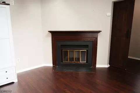 72 Junco Ct, Three Bridges, NJ 08887 photo 13