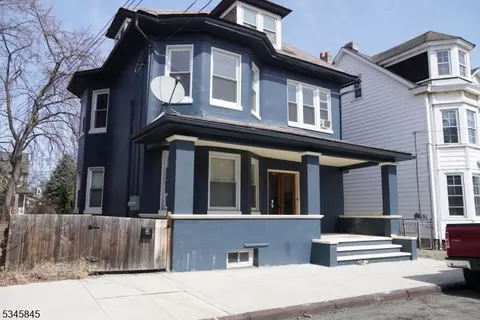281 Mercer St, Phillipsburg, NJ 08865