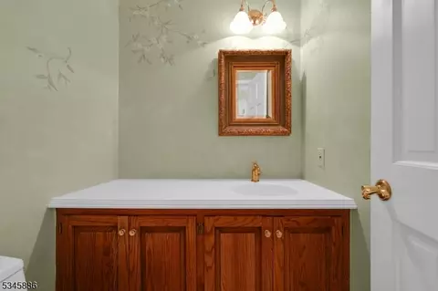 75 Runnymede Dr, Wayne, NJ 07470 photo 12