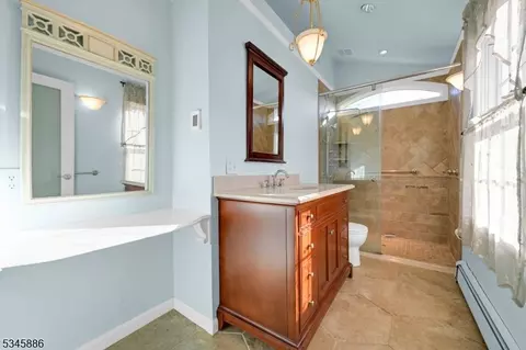 75 Runnymede Dr, Wayne, NJ 07470 photo 28