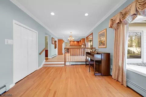 75 Runnymede Dr, Wayne, NJ 07470 photo 22