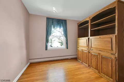 75 Runnymede Dr, Wayne, NJ 07470 photo 36