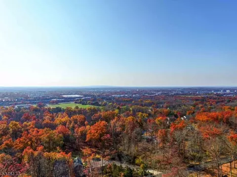 1930 Mountain Top Rd, Bridgewater, NJ 08807
