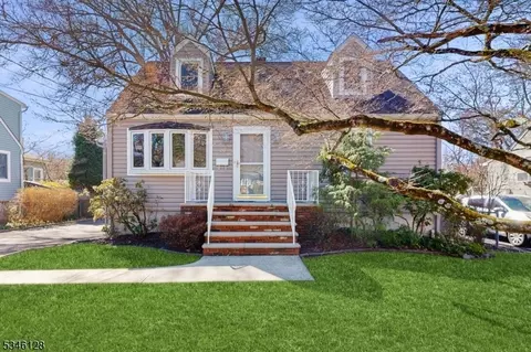 20 2nd St, New Providence, NJ 07974
