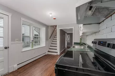 1175 6th Ave, Alpha, NJ 08865 photo 16
