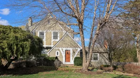 877 Westfield Rd, Scotch Plains, NJ 07076