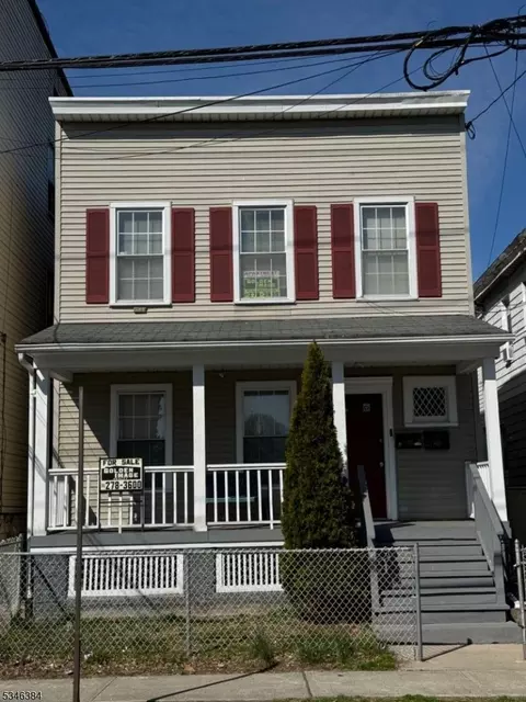 576 E 38th St, Paterson, NJ 07513