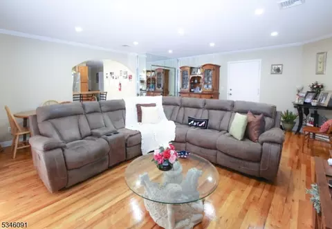 40-44 Rome St #3, Newark, NJ 07105