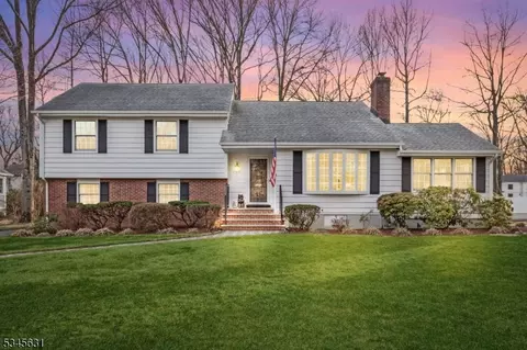2107 Gallagher Ave, Scotch Plains, NJ 07076