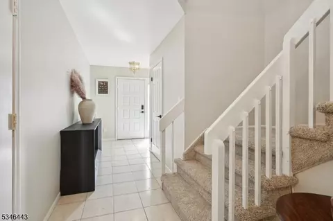 602 Park Pl, Springfield, NJ 07081 photo 2