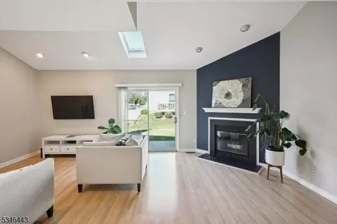 602 Park Pl, Springfield, NJ 07081 photo 5
