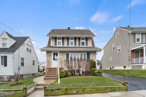 57 Chelsea Rd, Clifton, NJ 07012