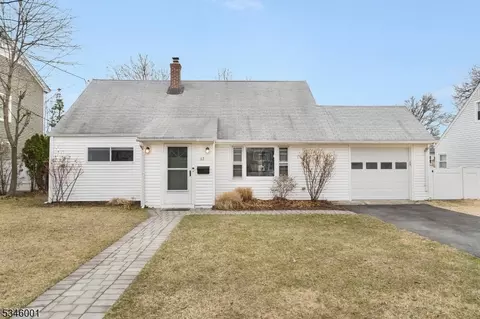60 Bergen Dr, Little Falls Twp, NJ 07424