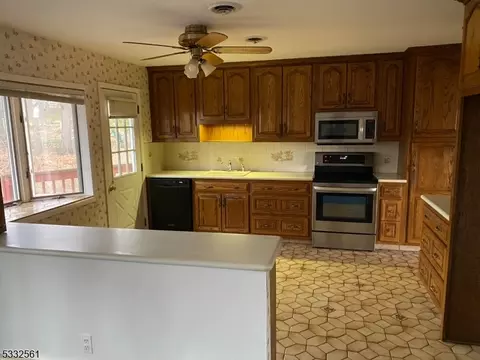 8 Rand Rd, Pine Brook, NJ 07058 photo 8