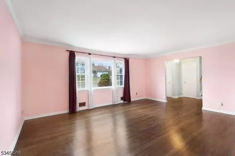 25 Slope Dr, Dover, NJ 07801 photo 9