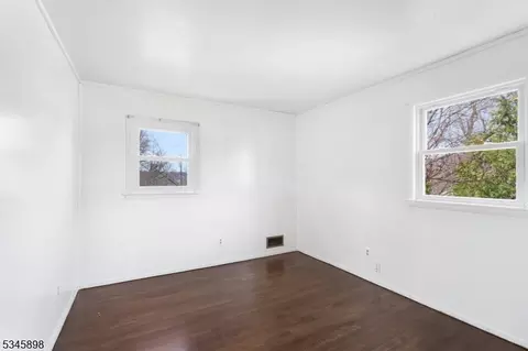 25 Slope Dr, Dover, NJ 07801 photo 25