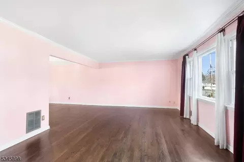 25 Slope Dr, Dover, NJ 07801 photo 8