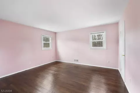 25 Slope Dr, Dover, NJ 07801 photo 19
