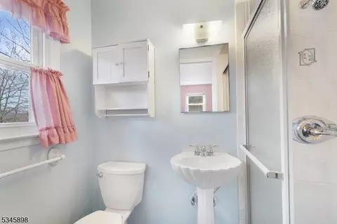 25 Slope Dr, Dover, NJ 07801 photo 21
